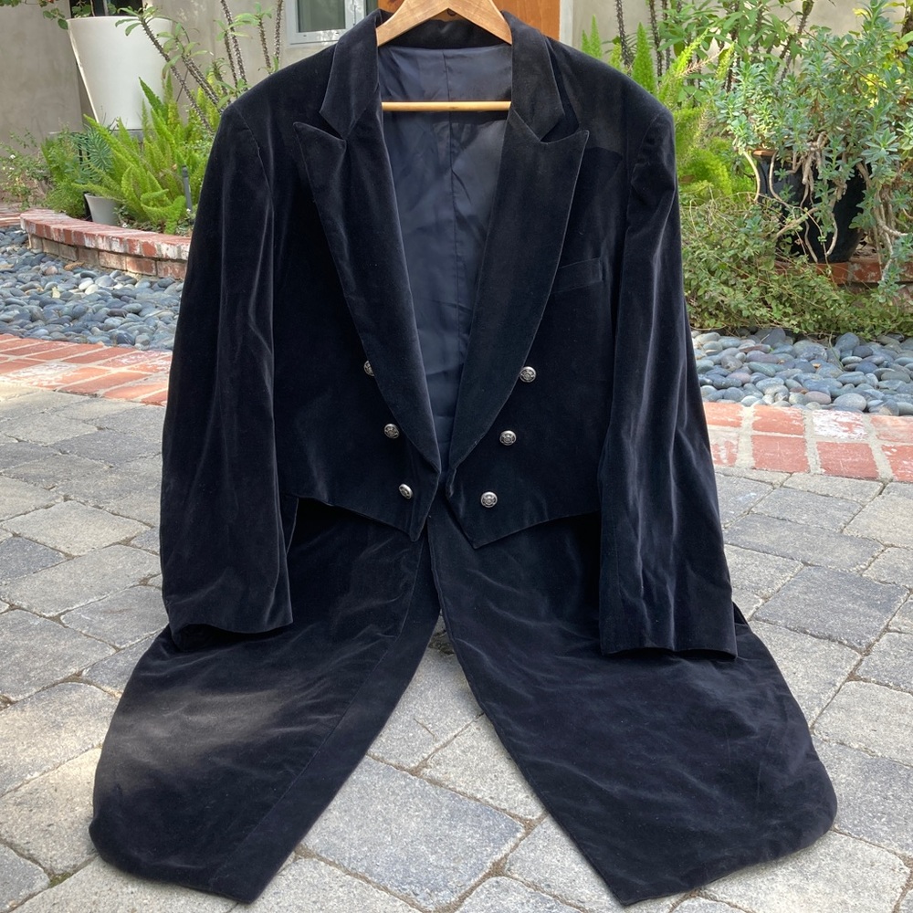 International Male Black Velvet Tailcoat Jacket XL
